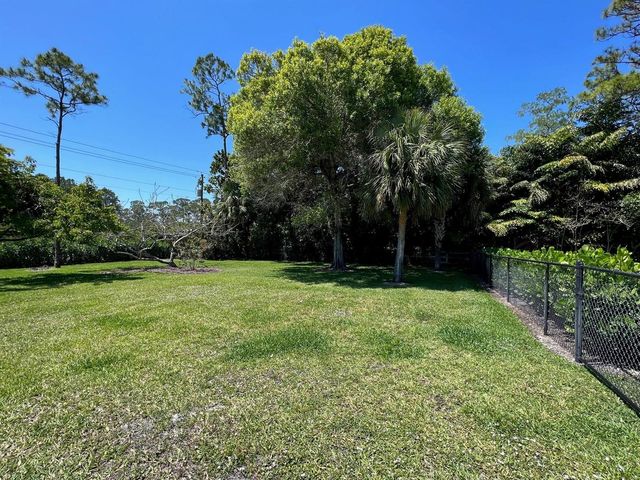 103 Squire Drive, Wellington, FL 33414