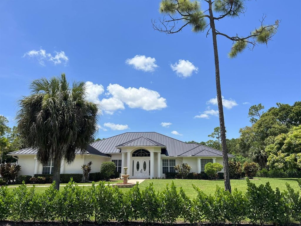 103 Squire Drive, Wellington, FL 33414