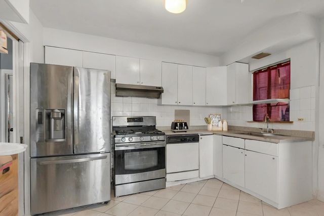 5032 Crain Street, Skokie, IL 60077