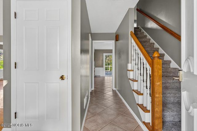 912 Bexley Drive, Perrysburg, OH 43551