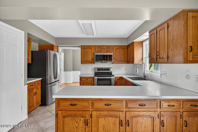 912 Bexley Drive, Perrysburg, OH 43551