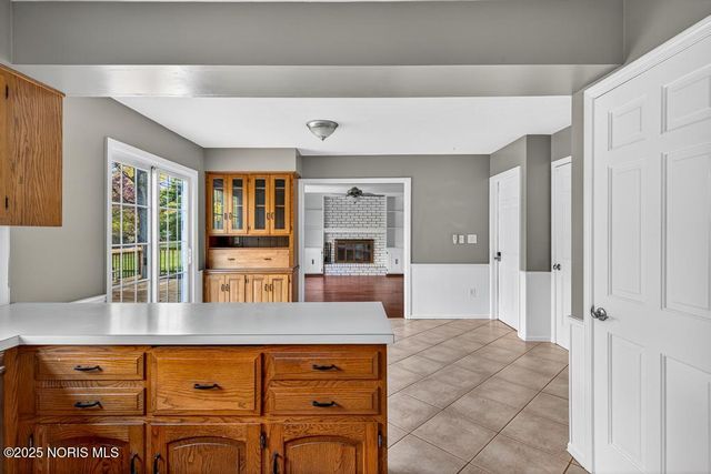 912 Bexley Drive, Perrysburg, OH 43551