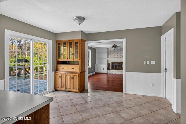 912 Bexley Drive, Perrysburg, OH 43551