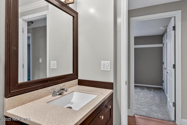 912 Bexley Drive, Perrysburg, OH 43551