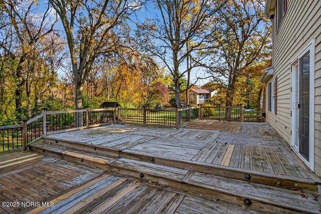 912 Bexley Drive, Perrysburg, OH 43551