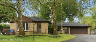 733 S Webik Avenue, Clawson, MI 48017