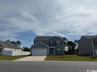 2061 Ridgedale Dr., Conway, SC 29526