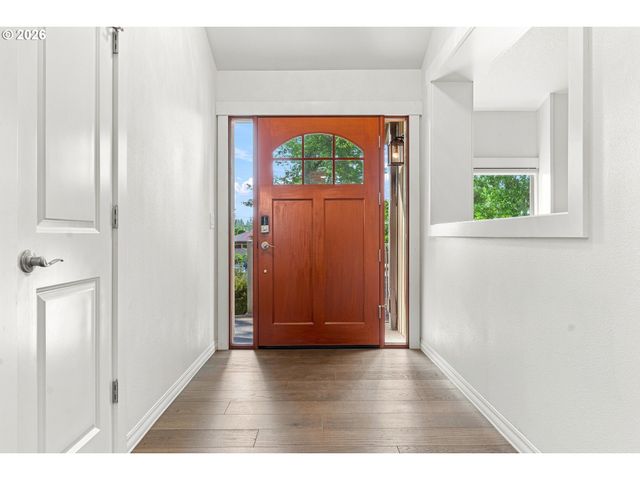 10225 Nw LEE St, Portland, OR 97229