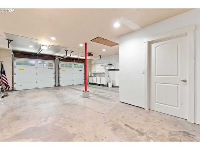 10225 Nw LEE St, Portland, OR 97229