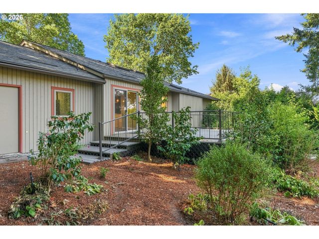 10225 Nw LEE St, Portland, OR 97229