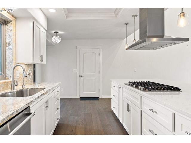 10225 Nw LEE St, Portland, OR 97229