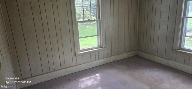 512 W FRANKLIN RD, Glassboro, NJ 08028