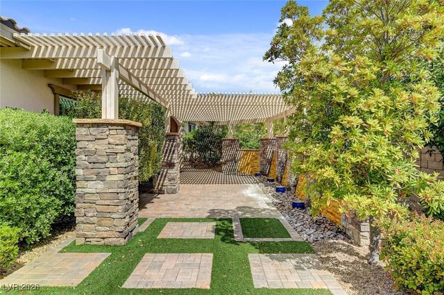 730 Puerto Real Court, Las Vegas, NV 89138