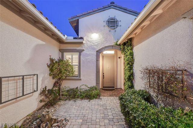 730 Puerto Real Court, Las Vegas, NV 89138