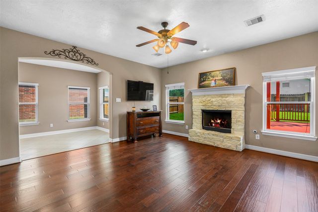 21922 Field Green Drive, Cypress, TX 77433