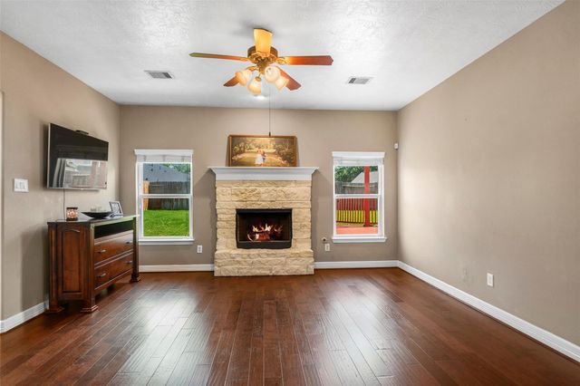 21922 Field Green Drive, Cypress, TX 77433