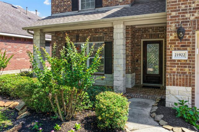 21922 Field Green Drive, Cypress, TX 77433
