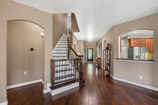 21922 Field Green Drive, Cypress, TX 77433