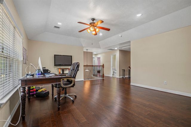 21922 Field Green Drive, Cypress, TX 77433