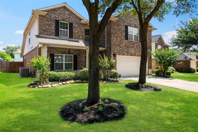 21922 Field Green Drive, Cypress, TX 77433
