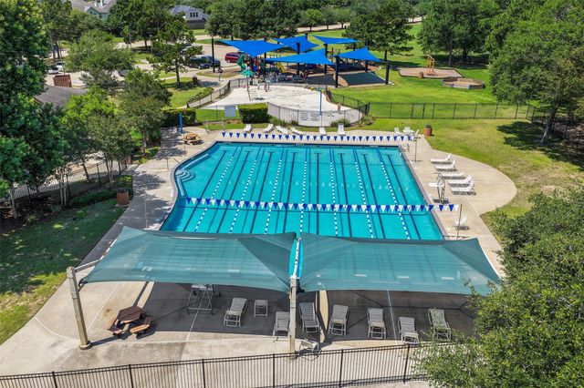 21922 Field Green Drive, Cypress, TX 77433