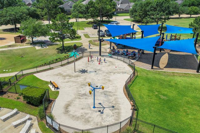 21922 Field Green Drive, Cypress, TX 77433