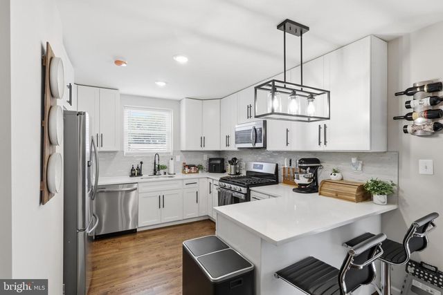 1821 CAMPBELL DR, Suitland, MD 20746
