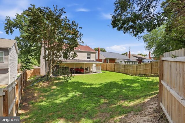1821 CAMPBELL DR, Suitland, MD 20746