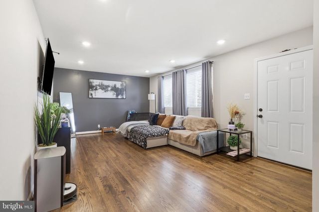 1821 CAMPBELL DR, Suitland, MD 20746