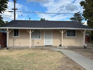 411 Sierra Dr, Modesto, CA 95351