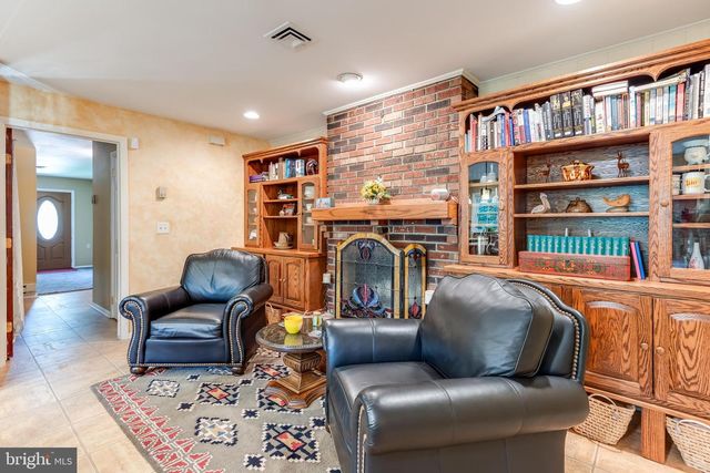 162 HUNTINGTON DR, Southampton Twp, NJ 08088