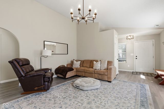 19338 Links Lane, Noblesville, IN 46062