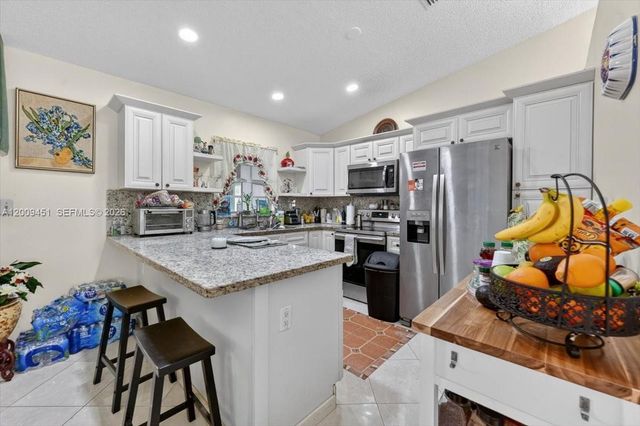 14313 SW 100th Lane, Miami, FL 33186