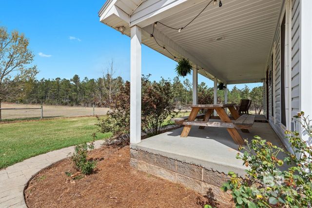 13785 Trawick Road, Stapleton, AL 36578