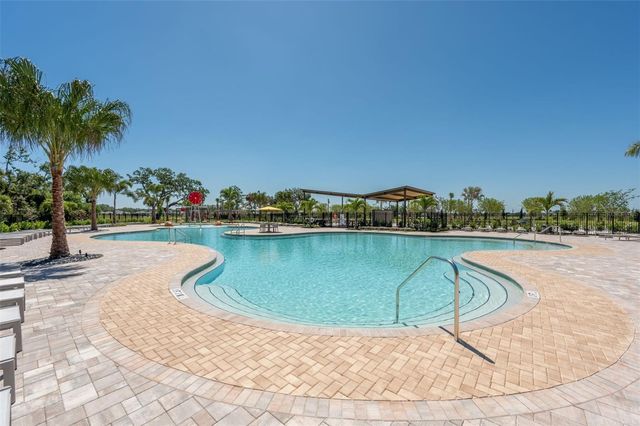 10410 HIDDEN BANKS GLEN, Parrish, FL 34219