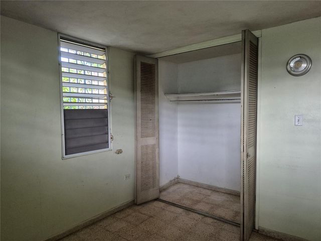 II-15 CALLE 2, Bayamon, PR 00959