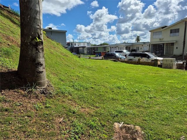 II-15 CALLE 2, Bayamon, PR 00959