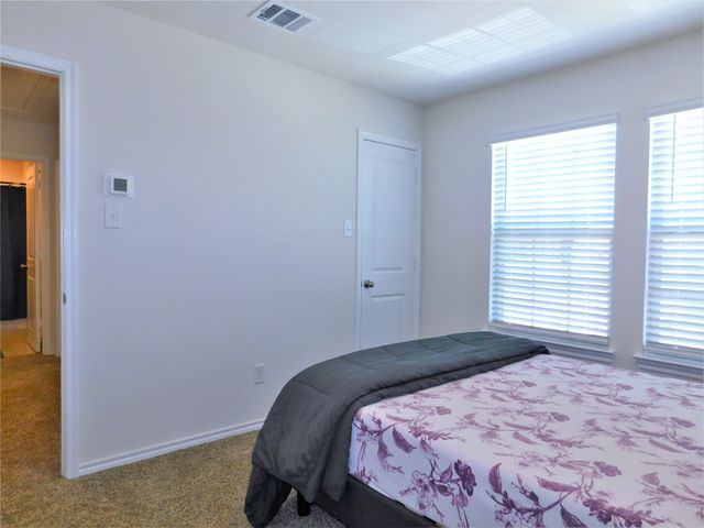 4025 Huntington Drive, Denton, TX 76209