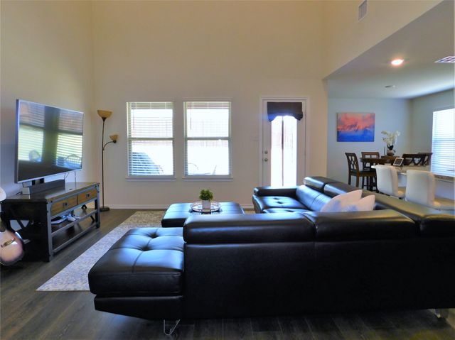 4025 Huntington Drive, Denton, TX 76209