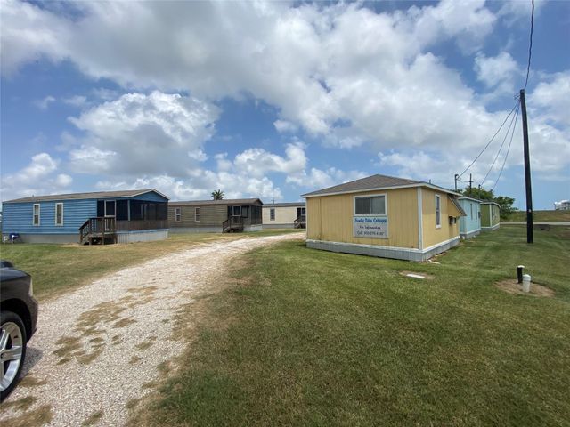 450 Matagorda Street, Matagorda, TX 77457