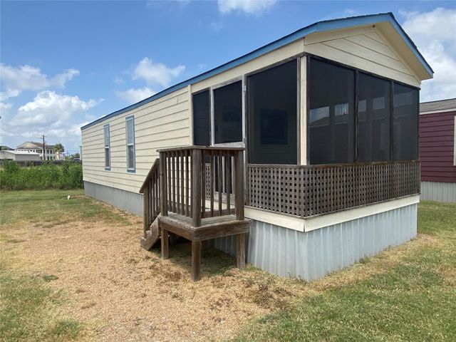 450 Matagorda Street, Matagorda, TX 77457