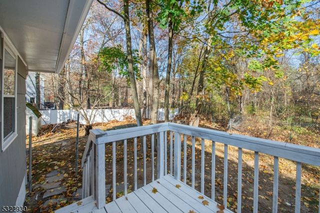 200 Conklintown Rd, Ringwood Boro, NJ 07456