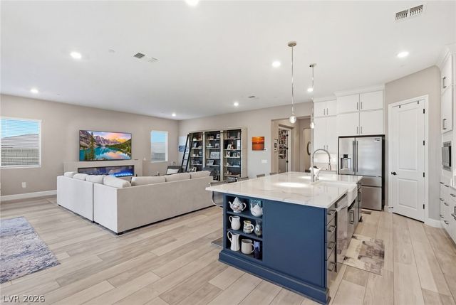 112 Springbough Lane, Las Vegas, NV 89138