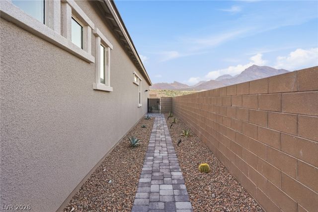 112 Springbough Lane, Las Vegas, NV 89138