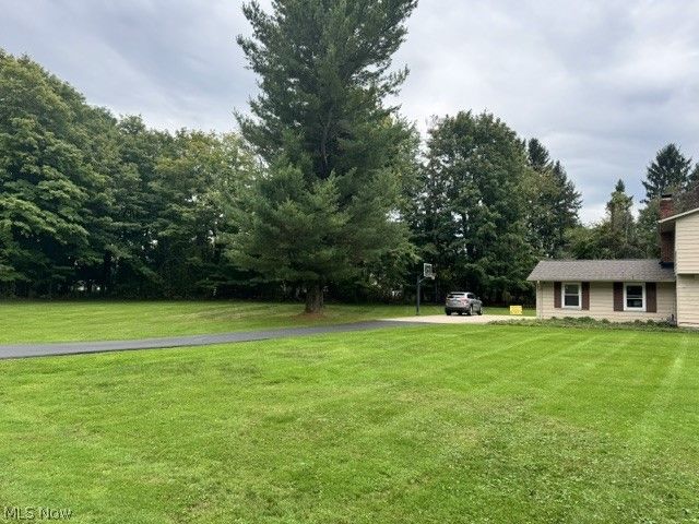 1186 Sheerbrook Drive, Chagrin Falls, OH 44022