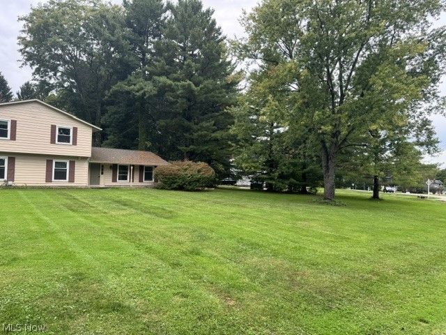 1186 Sheerbrook Drive, Chagrin Falls, OH 44022