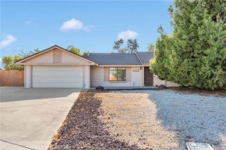 13106 Hollyberry, Victorville, CA 92392