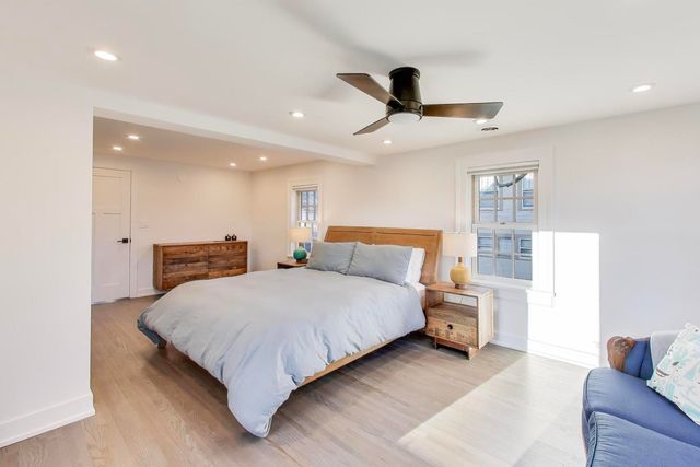 407 La Fox River Drive, Algonquin, IL 60102