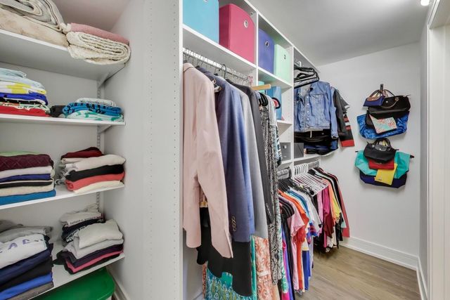 407 La Fox River Drive, Algonquin, IL 60102