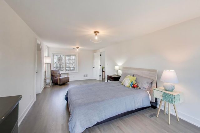 407 La Fox River Drive, Algonquin, IL 60102